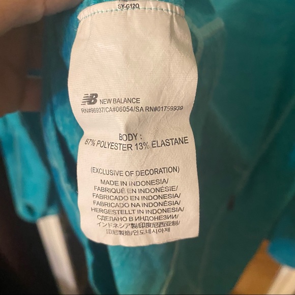 New Balance Half-zip Running Jacket - Picture 6 of 6